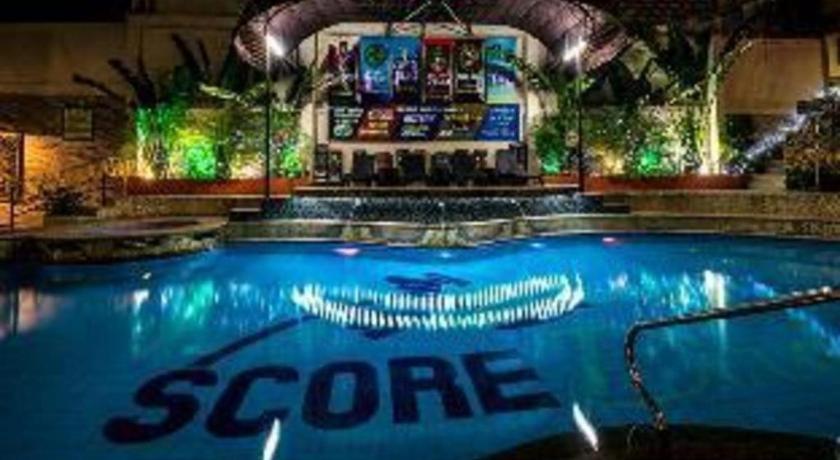 Score Birds Hotel Angeles Eksteriør billede